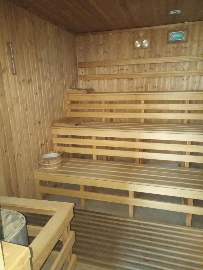 Oazis Wellness Apartman2 Hajdúszoboszló Exteriör bild
