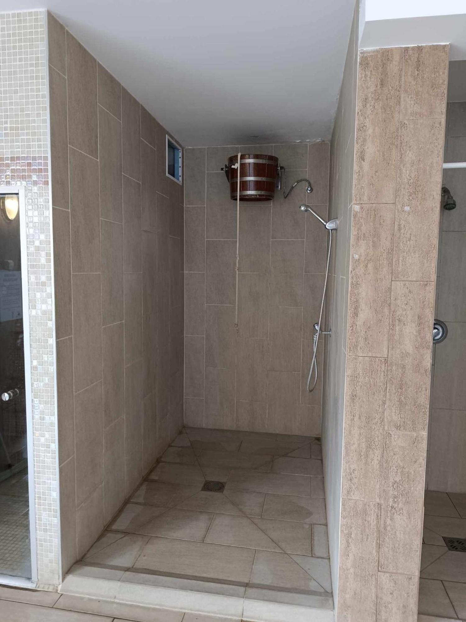 Oazis Wellness Apartman2 Hajdúszoboszló Exteriör bild
